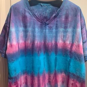 Tie-Dye Woman's Top - Size X-Large